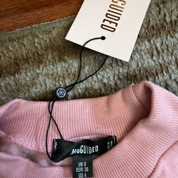 Pink crop sweater M monogram Missguided cotton fleece cropped round neck - Picture 6 of 7